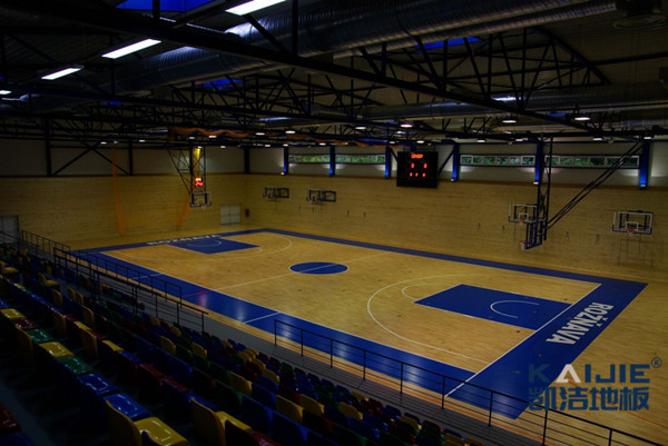 體育木地板憑啥“C位出道”