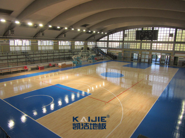 體育木地板憑啥“C位出道”