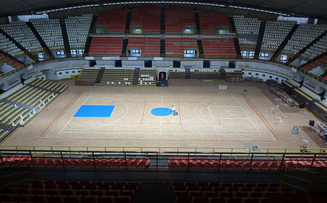 室內(nèi)體育館專用運(yùn)動(dòng)木地板——?jiǎng)P潔地板