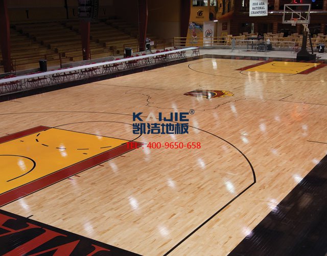 體育館專用運(yùn)動(dòng)木地板廠家——?jiǎng)P潔體育木地板