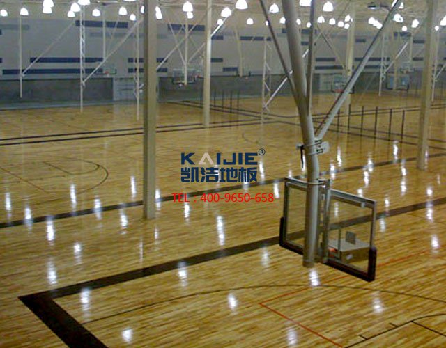 楓樺木體育地板和柞木體育地板的區(qū)別——凱潔地板