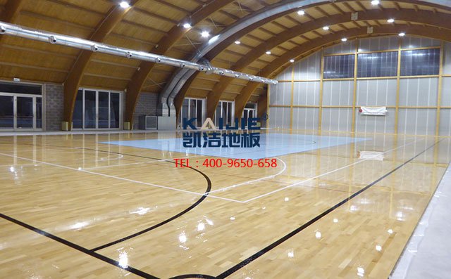 廠家直銷的體育木地板 怎么選擇體育木地板廠家——凱潔地板