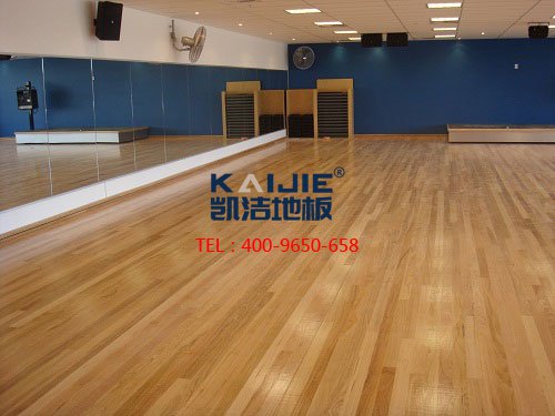 西安舞臺(tái)木地板廠家哪家好？舞臺(tái)木地板質(zhì)量怎么樣？——?jiǎng)P潔地板