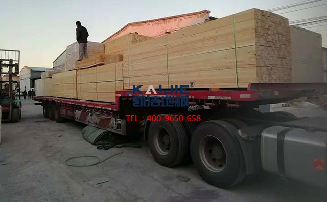 體育館專用運(yùn)動(dòng)木地板貨到現(xiàn)場(chǎng)后該怎么驗(yàn)收——?jiǎng)P潔地板