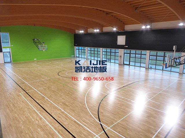 體育館專用運(yùn)動(dòng)木地板的一個(gè)功能，很多老司機(jī)都不知道——?jiǎng)P潔地板