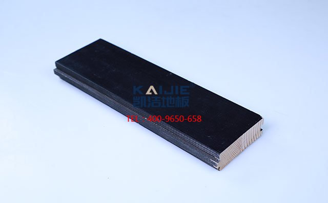 松木黑色板舞臺(tái)木地板——?jiǎng)P潔地板