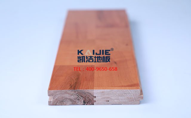 楓樺木B級(jí)雙拼板運(yùn)動(dòng)木地板——?jiǎng)P潔地板