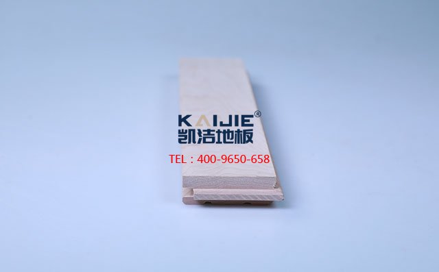 北美楓木一級素板運(yùn)動木地板——凱潔地板