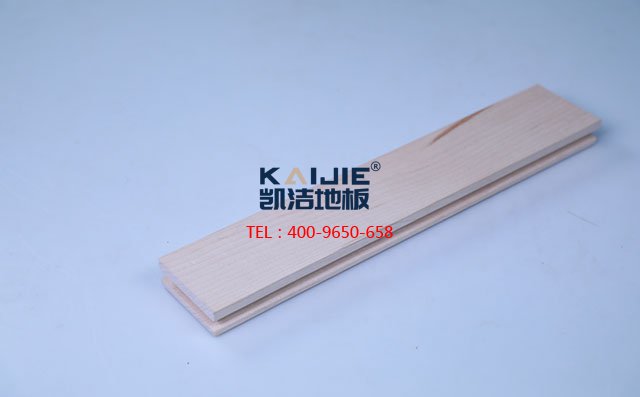北美楓木二級(jí)素板運(yùn)動(dòng)木地板——?jiǎng)P潔地板