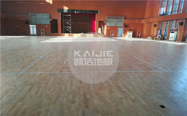 河南焦作中學(xué)體育館木地板項(xiàng)目案例