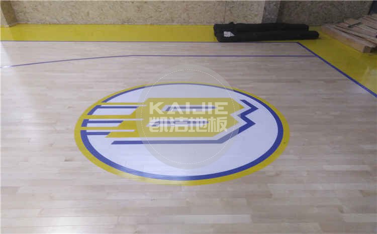 湖南襄陽運(yùn)動(dòng)公園體育館木地板項(xiàng)目案例