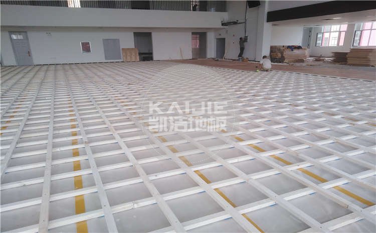 山東菏澤小學(xué)體育館運(yùn)動木地板項(xiàng)目圖片