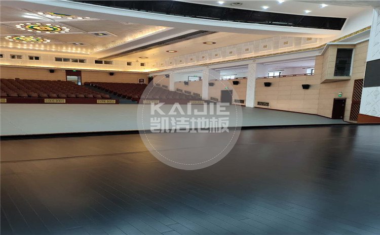 **文化宮舞臺(tái)木地板案例
