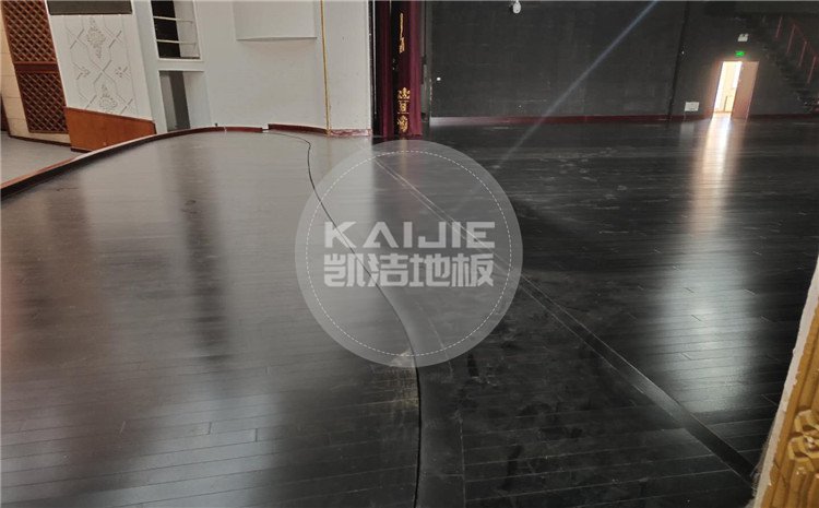 **文化宮舞臺(tái)木地板案例