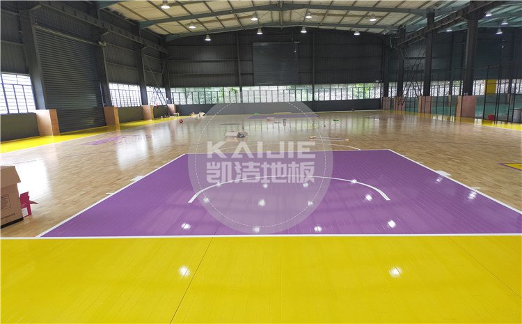 泉州L.A籃球公園籃球館木地板圖片