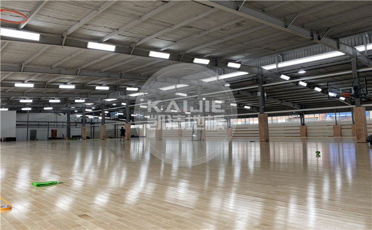 杭州曼巴籃球中心木地板案例-凱潔體育地板