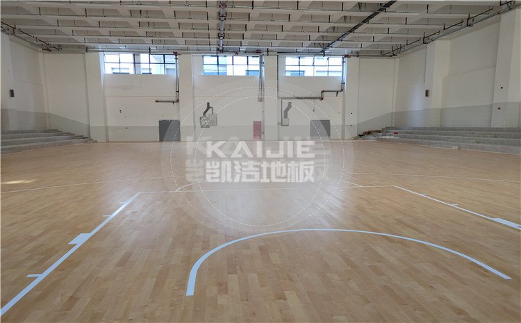 四川綿陽實驗中學(xué)籃球館木地板—凱潔地板