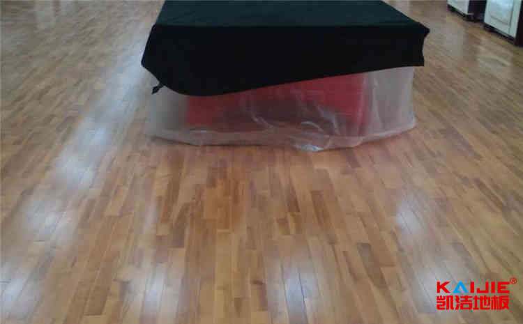 企口舞蹈室木地板打磨翻新