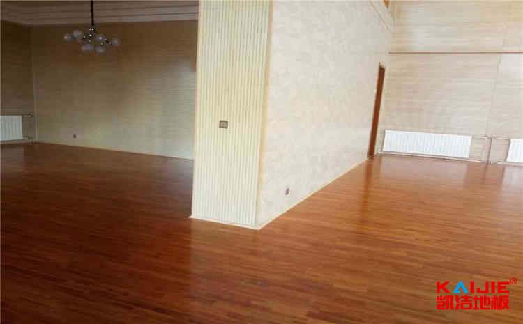 常用的舞臺地板維修