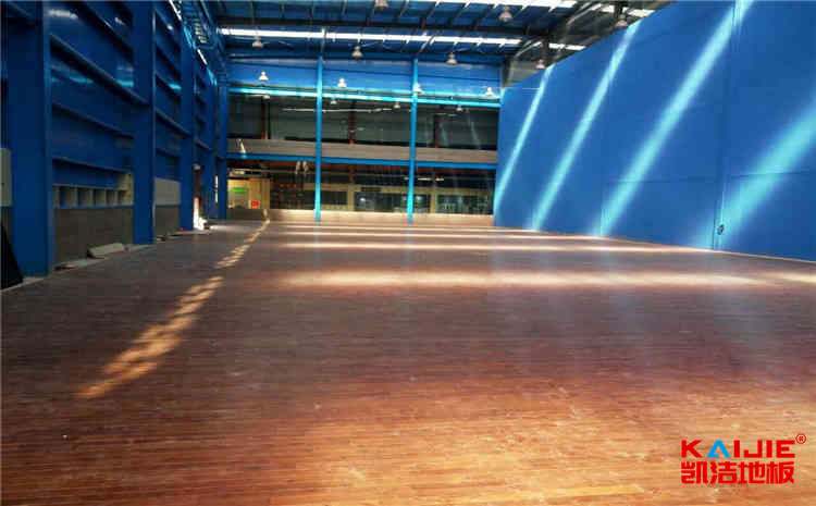 室內(nèi)籃球地板工廠