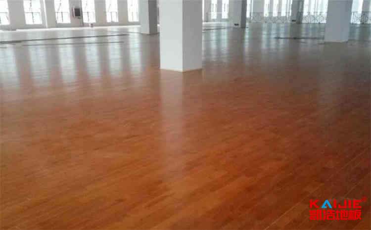 常見的體育場木地板直銷