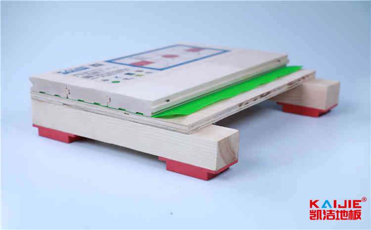 俄勒岡松體育館實木地板怎么翻新