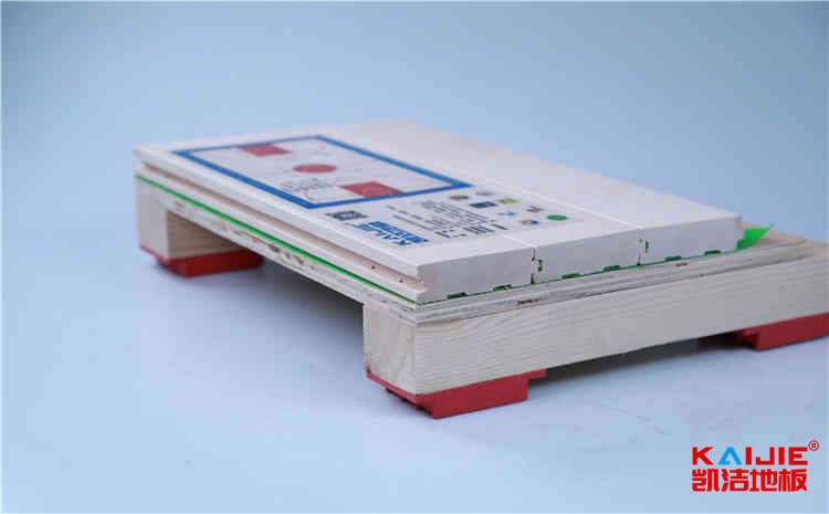 楓樺木籃球場木地板品牌**