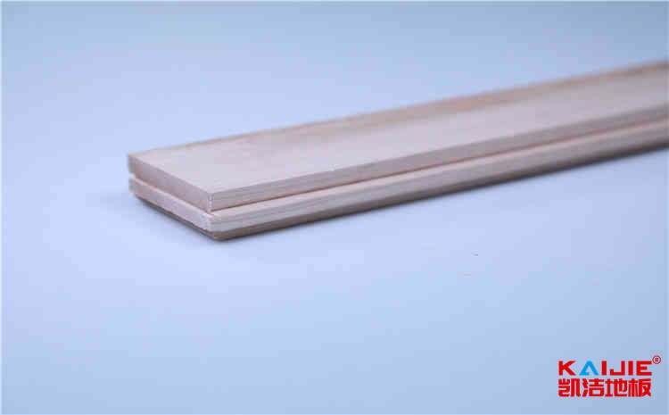 體育木地板怎樣進(jìn)行清潔與保養(yǎng)