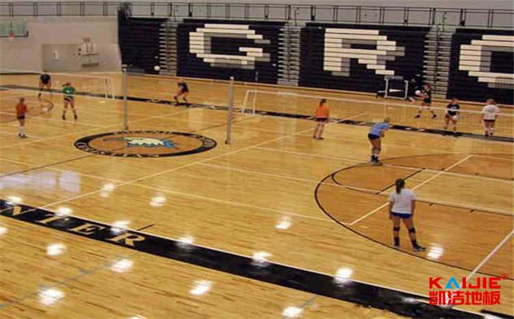 五角楓風(fēng)雨操場(chǎng)運(yùn)動(dòng)地板哪個(gè)品牌好？