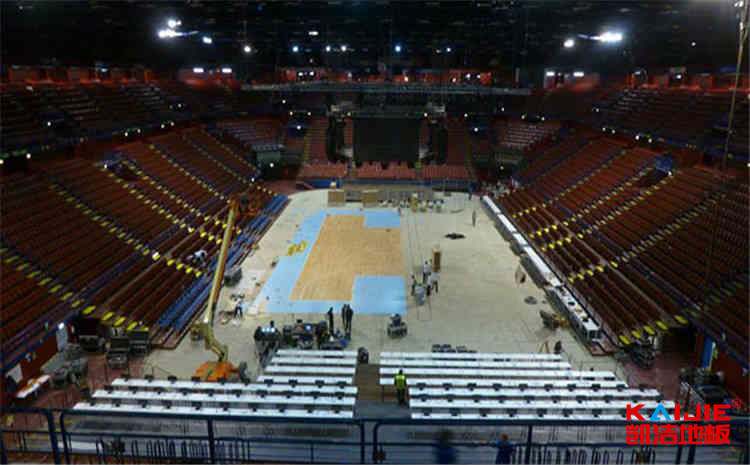 專業(yè)籃球場(chǎng)木地板圖片