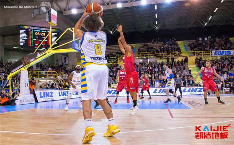 松木舞臺(tái)運(yùn)動(dòng)木地板造價(jià)是的多少？