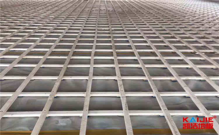 楓木實(shí)木運(yùn)動(dòng)地板圖片及價(jià)格