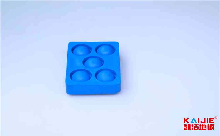 橡膠木實(shí)木運(yùn)動(dòng)地板結(jié)構(gòu)