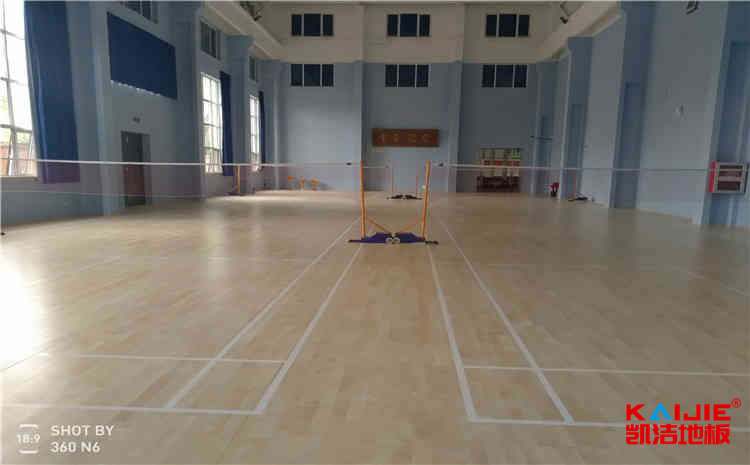 硬木企口舞臺(tái)木地板一般多少錢(qián)