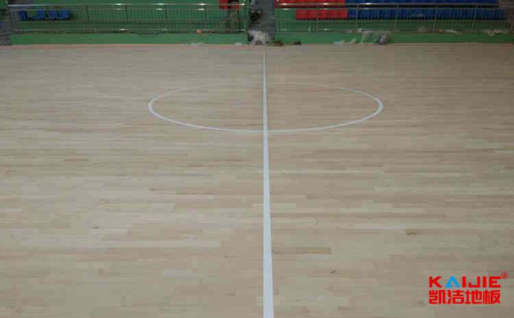 拼裝風(fēng)雨操場(chǎng)實(shí)木地板哪家專業(yè)