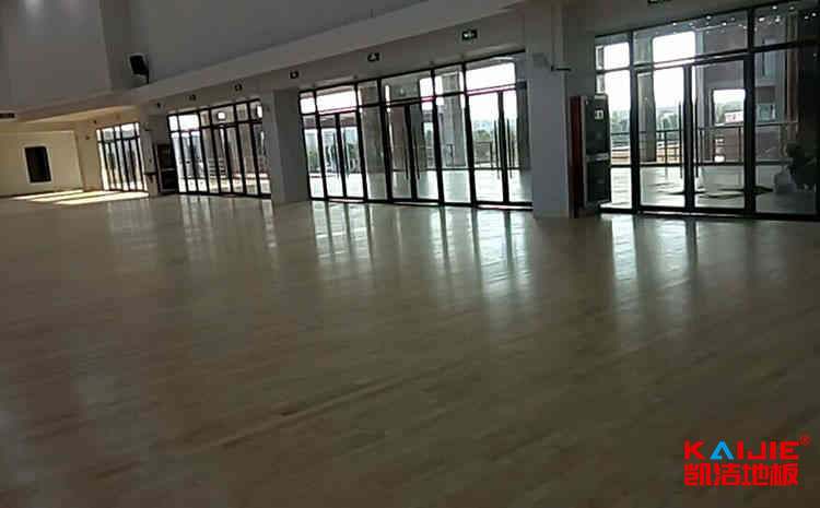 舞臺木地板的維護(hù)和保養(yǎng)