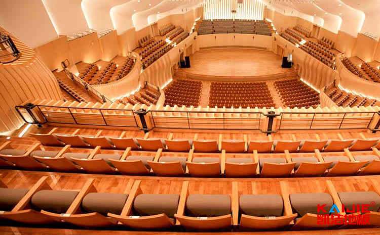 楓樺木體育木地板廠家哪家好？