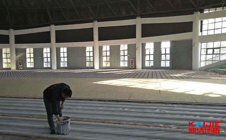 楓木籃球場木地板價格