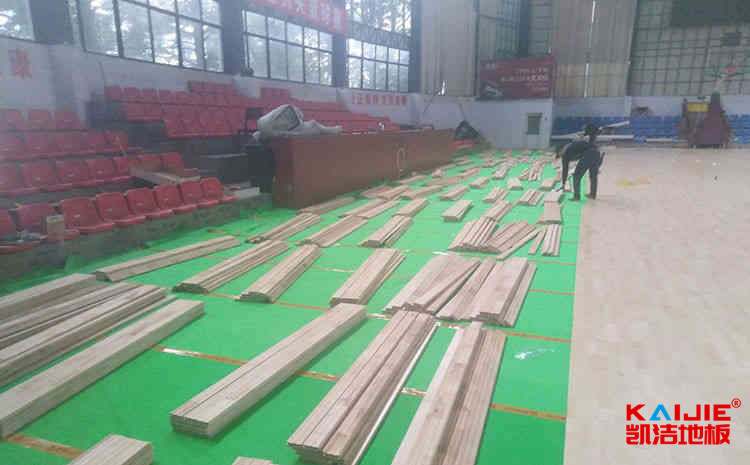 專業(yè)舞蹈房木地板安裝