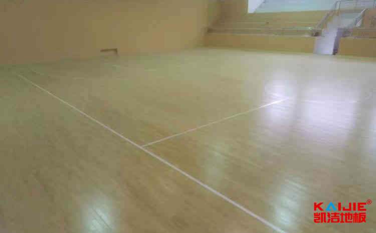 運動楓木b級地板多少錢